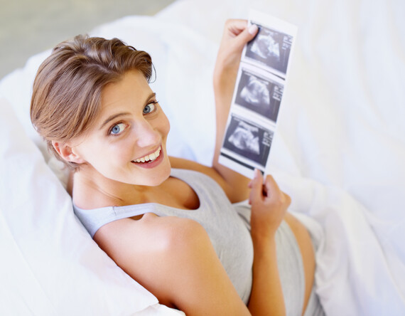 Pregnant ultrasound 1.jpg