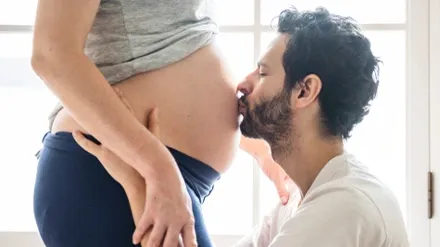 ¿Quiénes no deben besar a un recién nacido  y por qué?