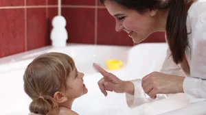 Todo lo que necesitas saber sobre  el baño del recién nacido